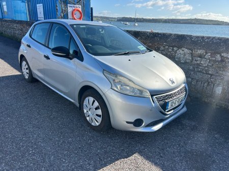 2012 Peugeot 208 1.2 82 bhp Access