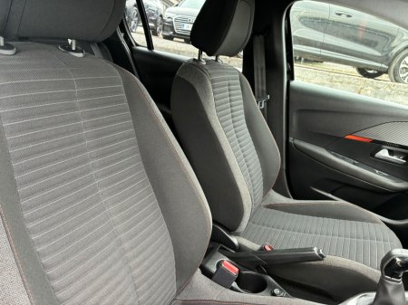 2023 Peugeot 208 - photo 5