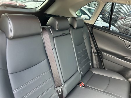 2020 Toyota RAV4 - photo 12