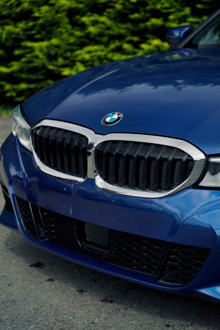 2022 BMW 3-Series - photo 8