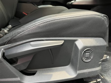2023 Audi Q4 e-tron - photo 12