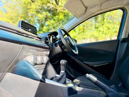 2017 Mazda Mazda2 - photo 17