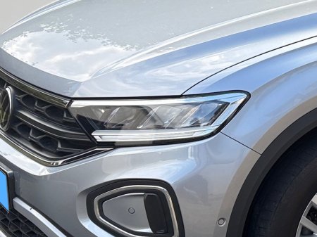 2023 Volkswagen T-Roc - photo 9