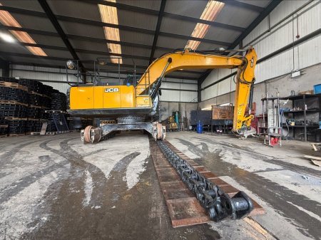 0 JCB  - photo 3