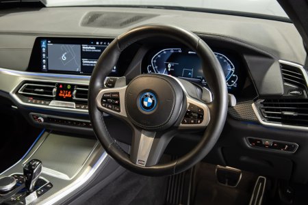 2022 BMW X5 - photo 9