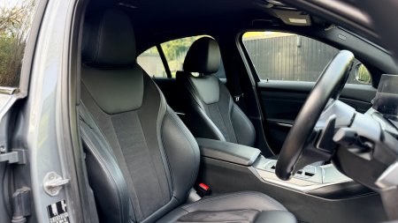 2023 BMW 3-Series - photo 10