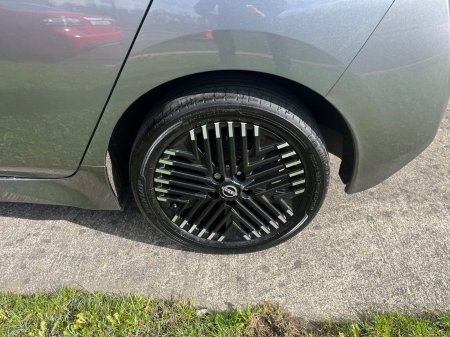 2023 Nissan Leaf - photo 18
