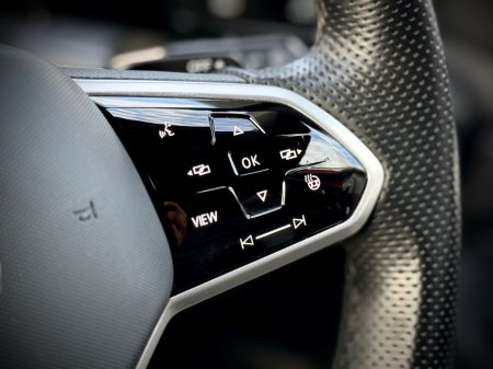 2024 Volkswagen Golf - photo 31