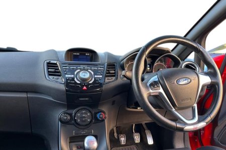 2017 Ford Fiesta - photo 10