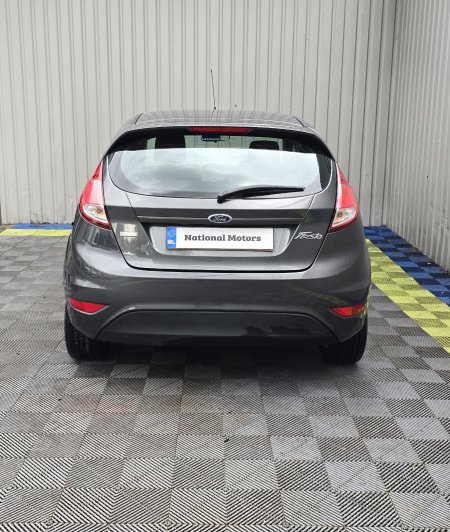 2016 Ford Fiesta - photo 4
