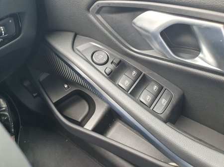 2026 BMW 3-Series - photo 23