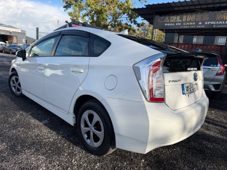 2014 Toyota Prius - photo 4