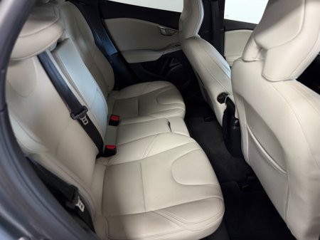 2018 Volvo V40 - photo 8