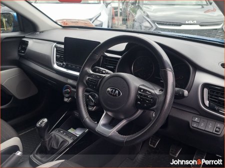 2021 Kia Stonic - photo 47