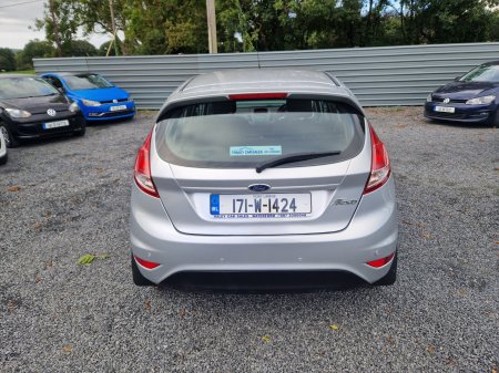 2017 Ford Fiesta - photo 5