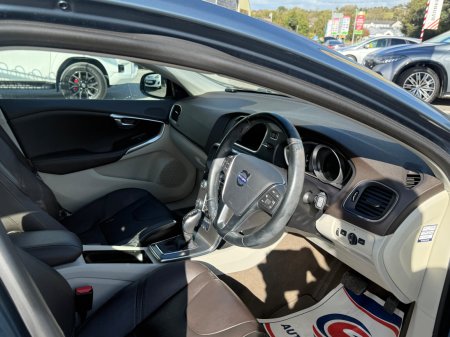 2014 Volvo V40 - photo 10