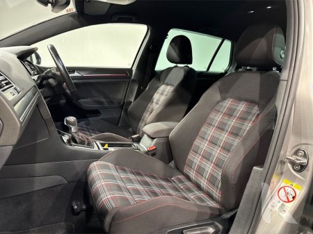 2018 Volkswagen Golf - photo 25