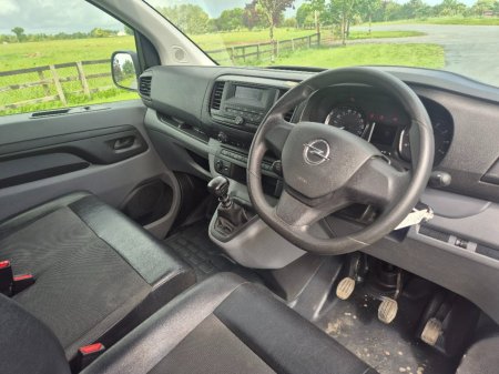 2021 Opel Vivaro - photo 7