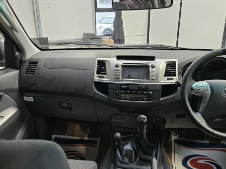 2013 Toyota Hilux - photo 10