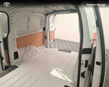 2026 Toyota Proace - photo 9