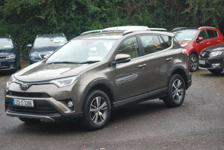 2017 Toyota RAV4 2.0 D-4D (143) 2WD LUNA SPORT