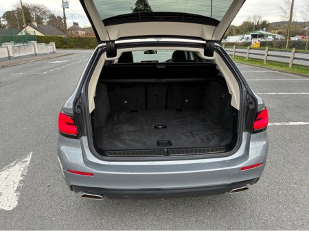 2023 BMW 5-Series - photo 19