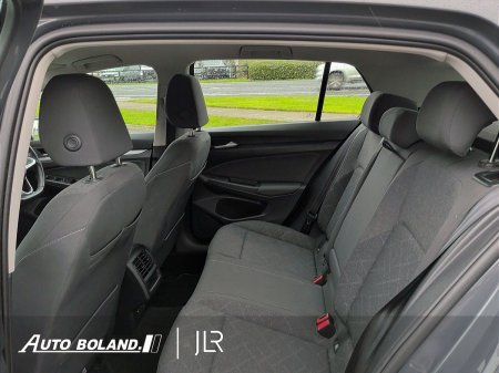 2024 Volkswagen Golf - photo 5