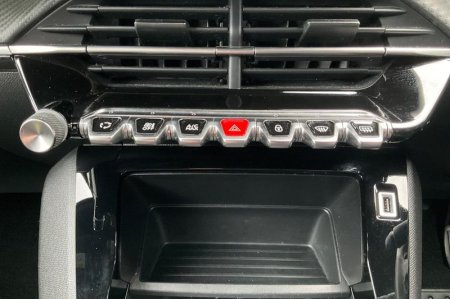 2023 Peugeot 2008 - photo 27