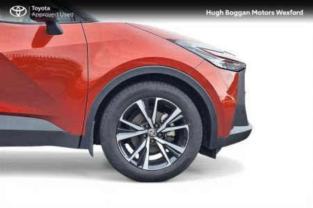 2025 Toyota C-HR - photo 18