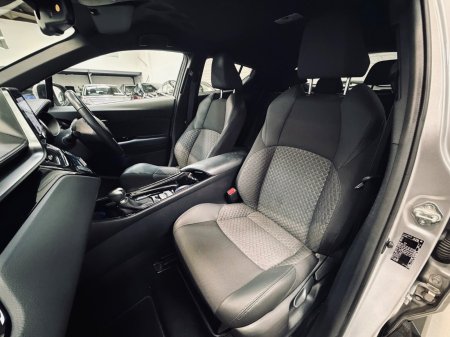 2023 Toyota C-HR - photo 11