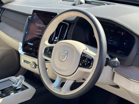 2026 Volvo XC90 - photo 11