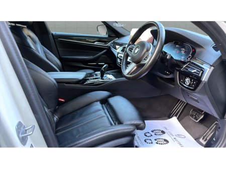 2021 BMW 5-Series - photo 14