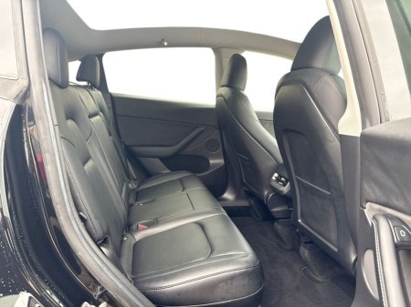 2023 Tesla Model Y - photo 17