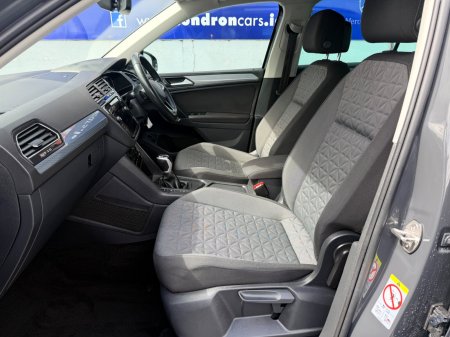 2024 Volkswagen Tiguan - photo 4