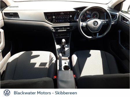 2021 Volkswagen Polo - photo 2