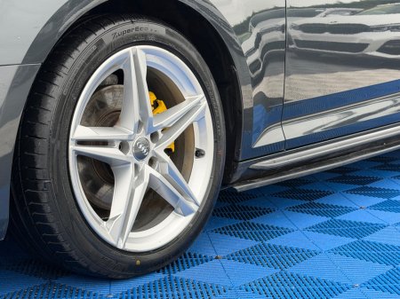 2017 Audi A4 - photo 12