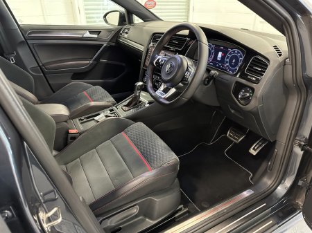 2019 Volkswagen Golf - photo 23