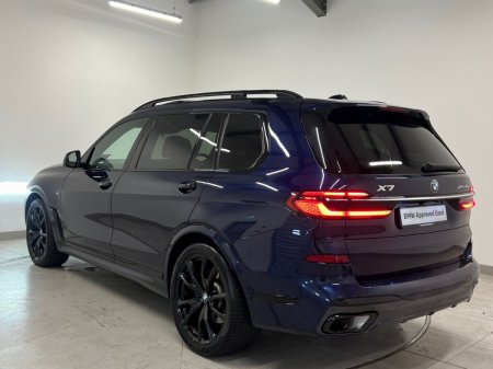 2023 BMW X7 - photo 35
