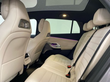 2026 Mercedes-Benz GLC - photo 4