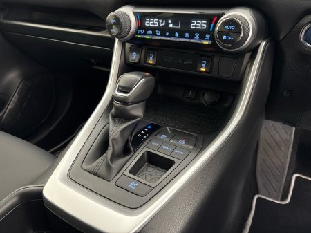 2022 Toyota RAV4 - photo 15