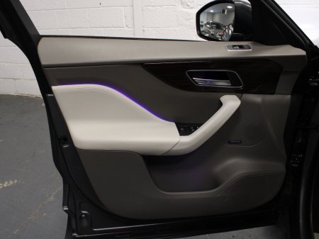 2016 Jaguar F-Pace - photo 35