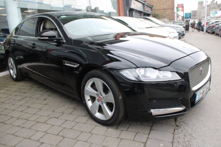 2017 Jaguar XF - photo 2