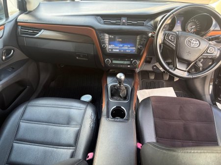 2017 Toyota Avensis - photo 16