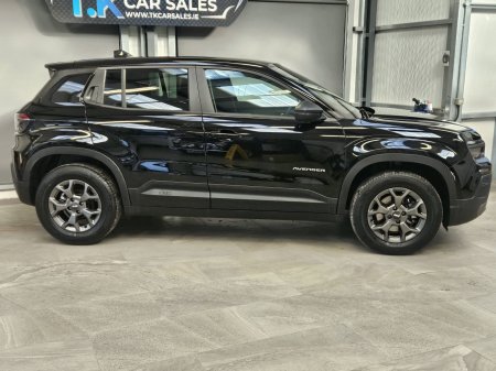 2026 Jeep Avenger - photo 3