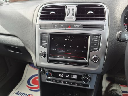 2015 Volkswagen Polo - photo 29