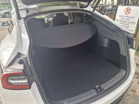 2024 Tesla Model Y - photo 10