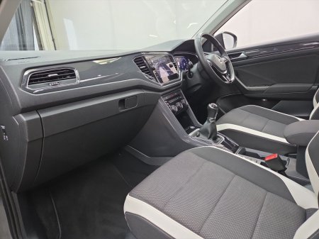2020 Volkswagen T-Roc - photo 4