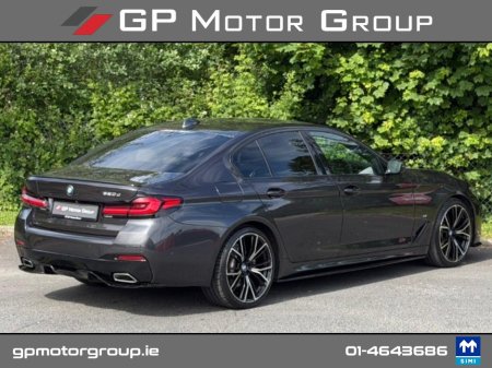 2021 BMW 5-Series - photo 13