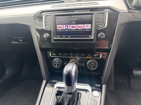 2017 Volkswagen Passat - photo 20