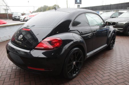 2017 Volkswagen Beetle - photo 4